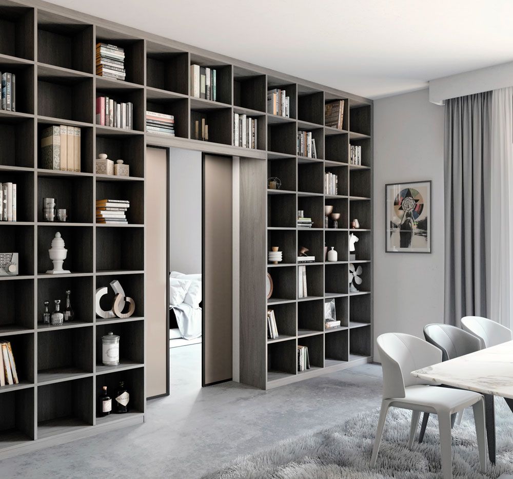 Bibliothèque sur mesure dans un salon